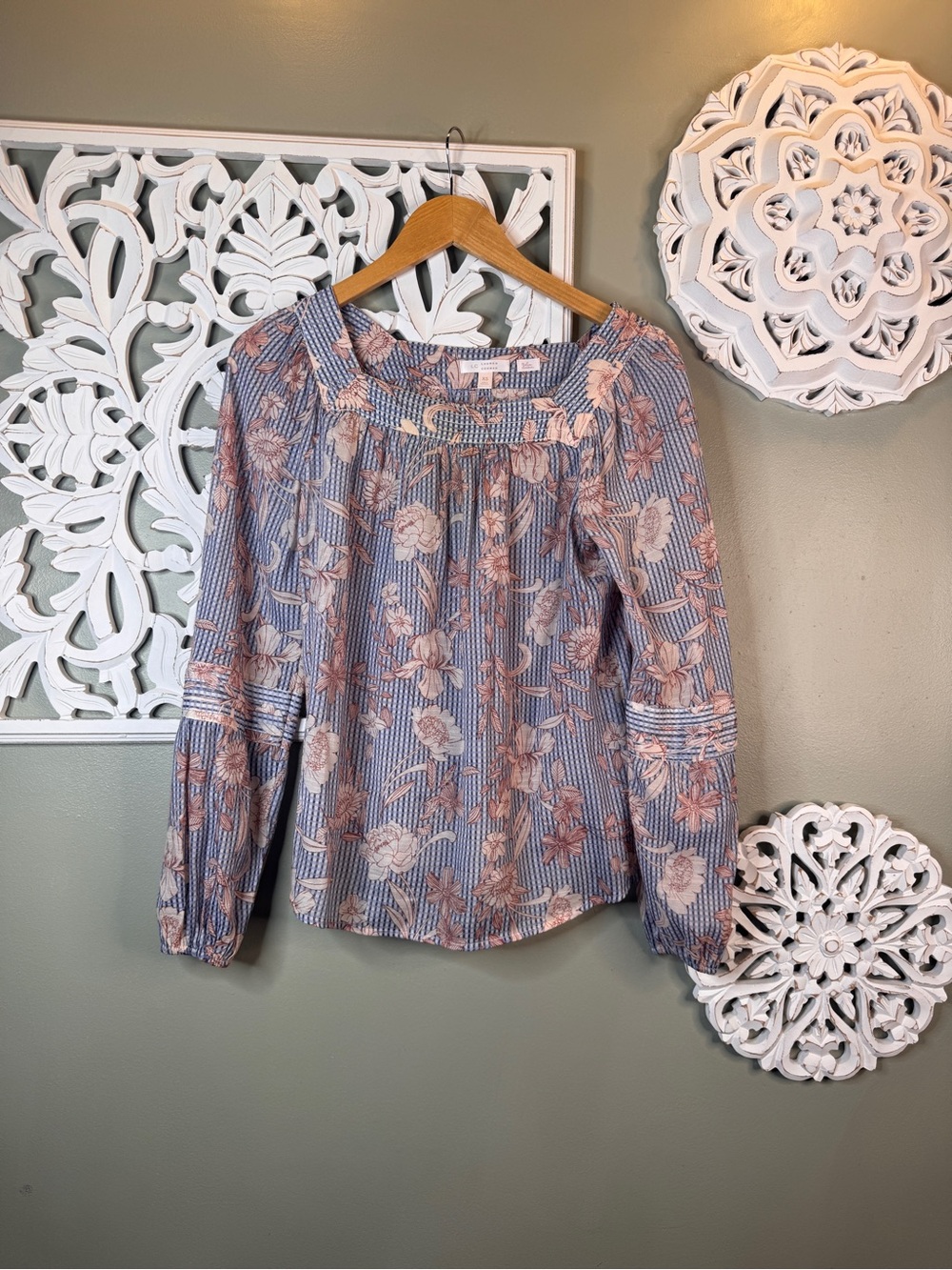 LC Lauren Conrad Floral Striped Long-Sleeve Blouse - Blue & Blush XS Square Neck